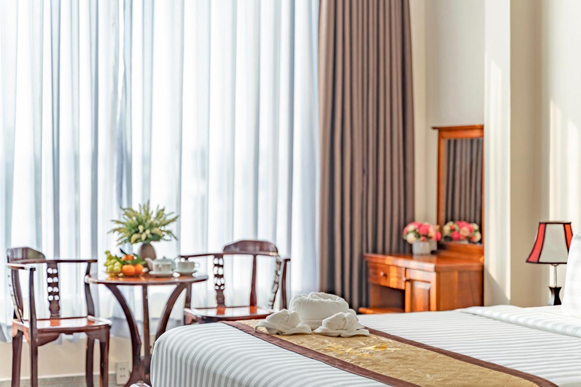 Venus Hotel Ho Chi Minh City Exterior photo